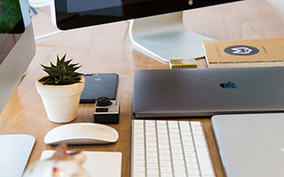 曼城“压哨”换门，瓜迪奥拉要换战略？