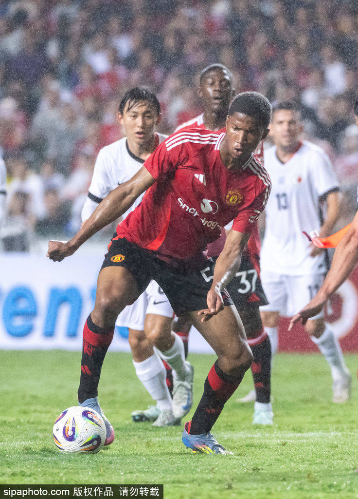 曼联巨变！库尼亚5.8亿加盟只是开始？拉什福德10号球衣悬了！